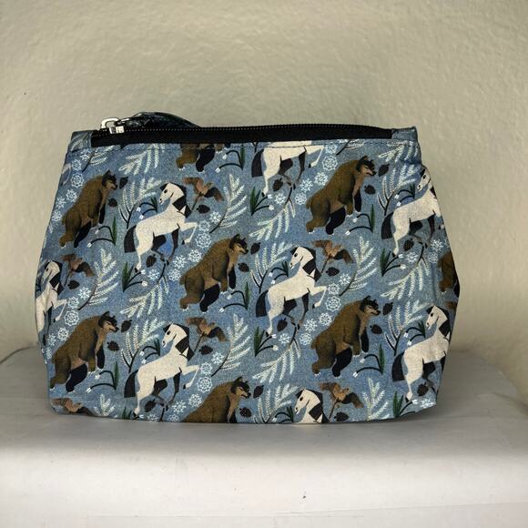 OwlCrate The Bear and the Nightingale Winternight Pouch - September 2024 - Picture 7 of 7